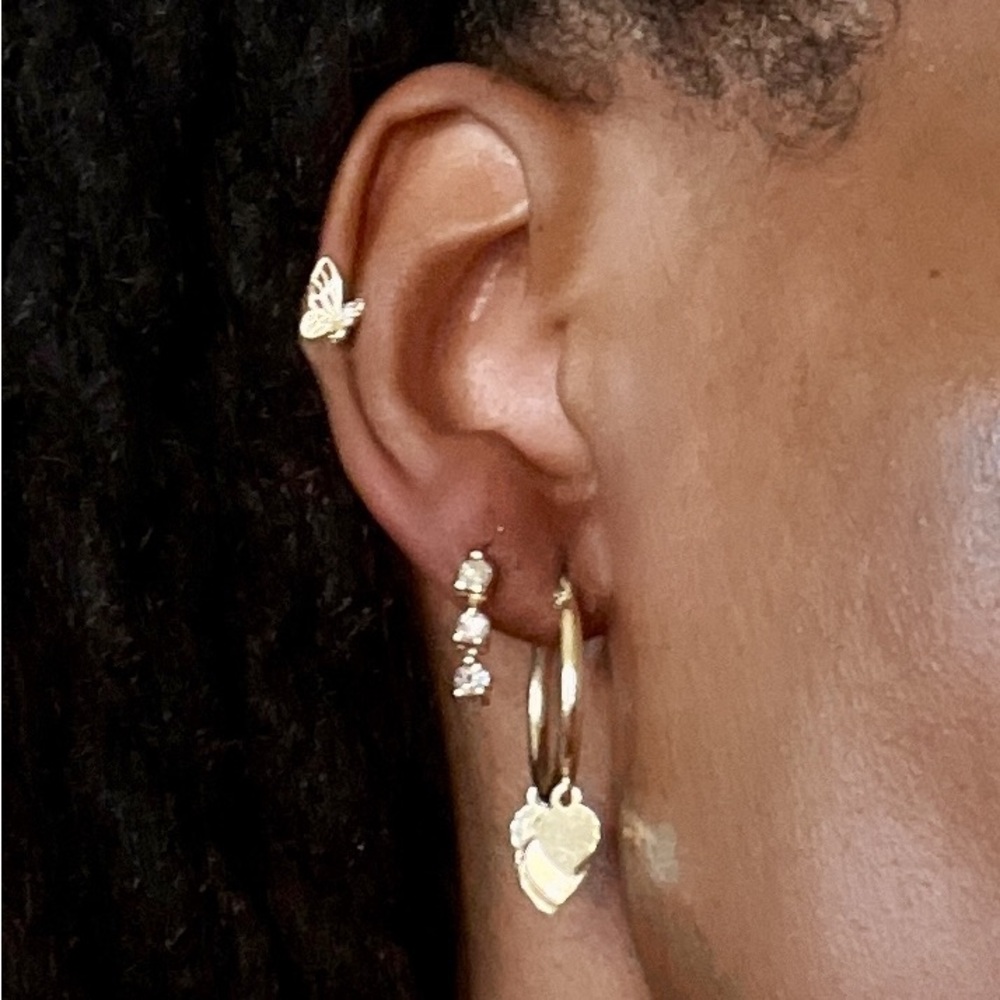❌ 14K Gold Heart Hoop Earrings - No Longer Available - Picture 5 of 7